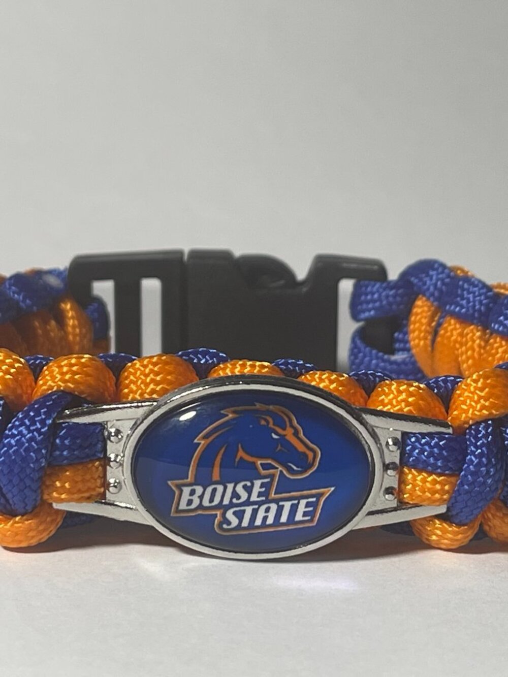 Boisie State Broncos NCAA Paracord Bracelet NEW
